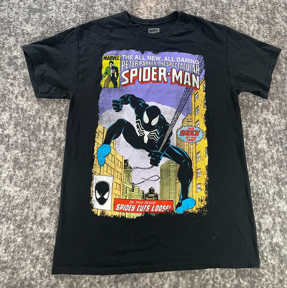 Marvel The Spectacular Spider-Man Black Suit Graphic T-Shirt Mens Medium